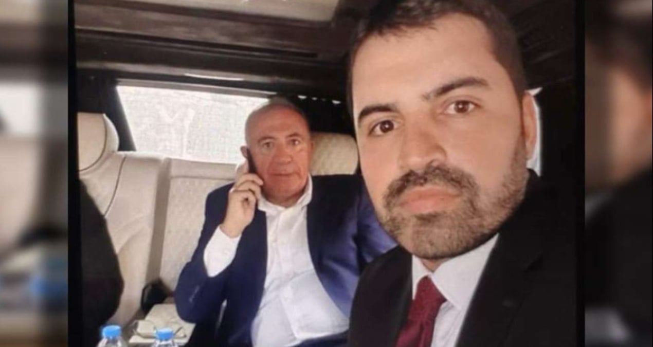 Kayyum Gürsel Tekin’in minibüsünden troll çıktı!