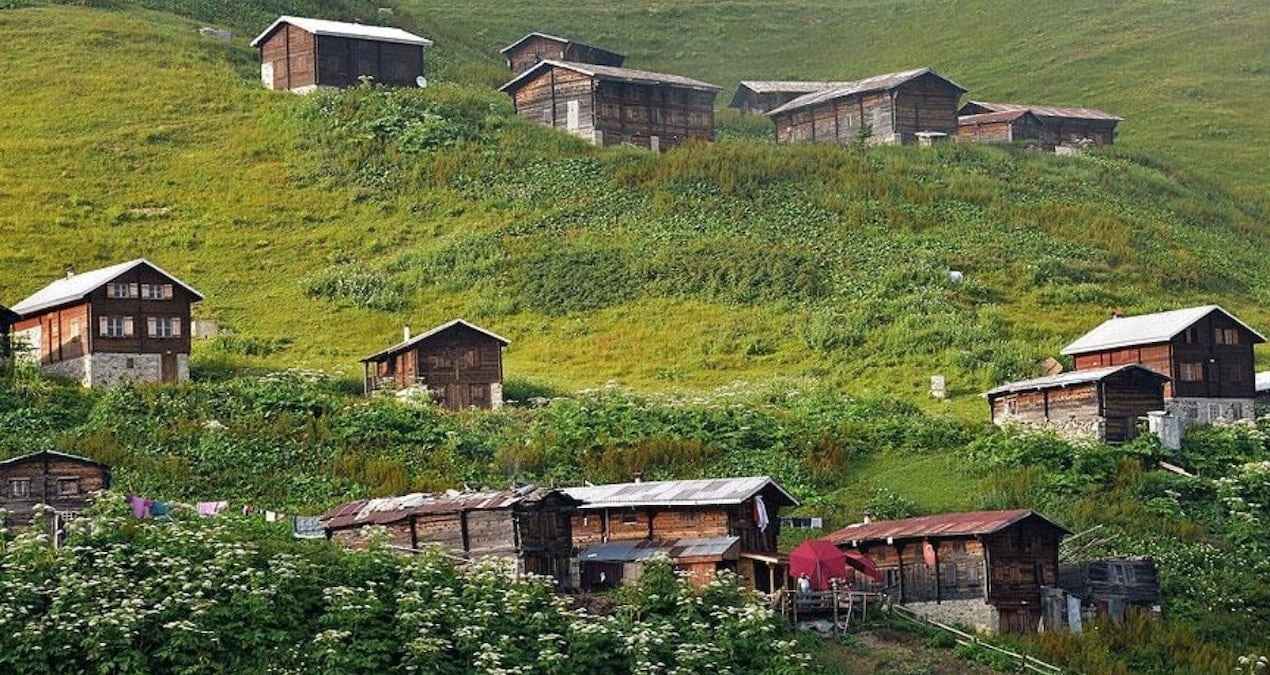 Köyde evi olana katlamalı Emlak Vergisi yine gündemde