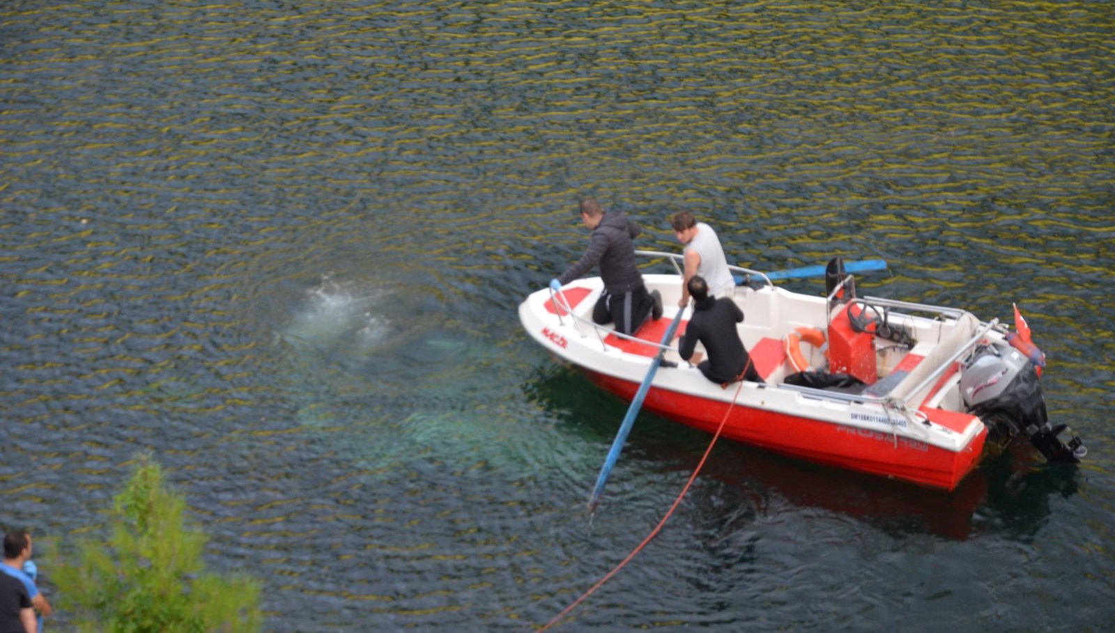 otomobil kizilirmaka uctu anne ile cocugu oldu baba yarali qXTwiIZa