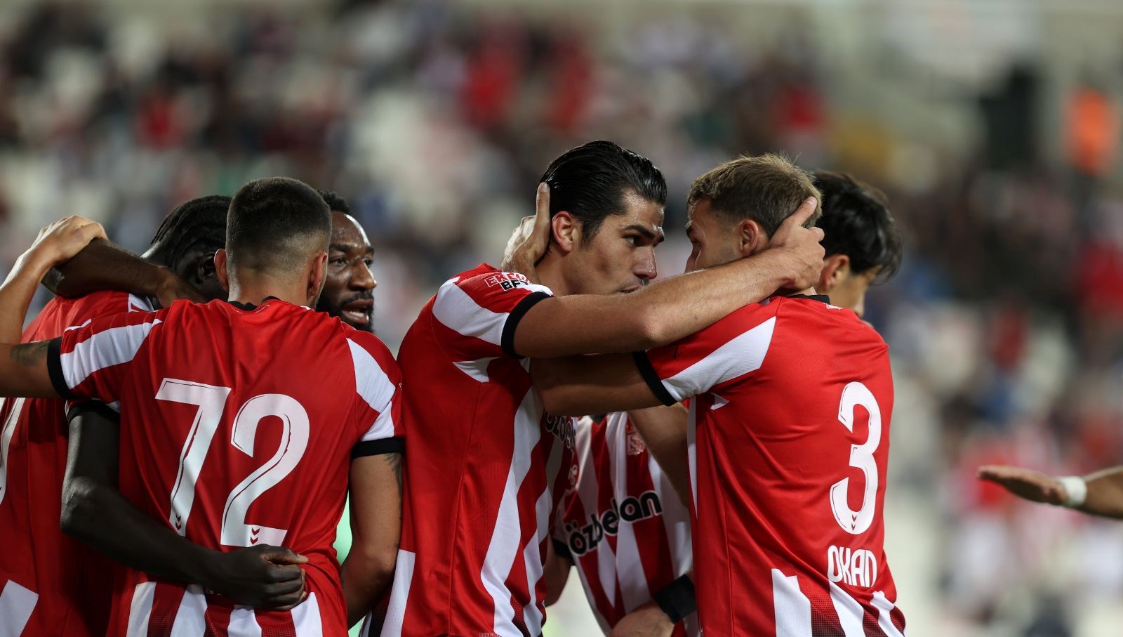 Sivasspor’un ligde 8 maçlık galibiyet hasreti sona erdi