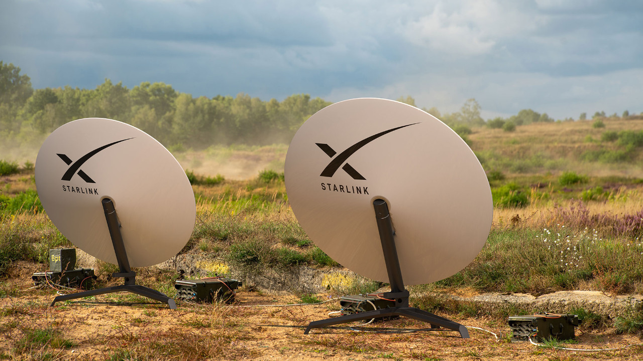 elon muskin uzayda kac tane uydusu var tcaXuxcq