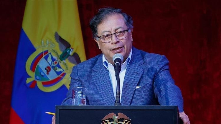 kolombiyadan trumpa tokat gibi yanit burada kral yok BAA5SprX.jpg