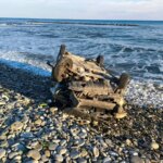 samsunda otomobilin deniz kenarina devrilmesi surucu yaralandi Bznu4HAp