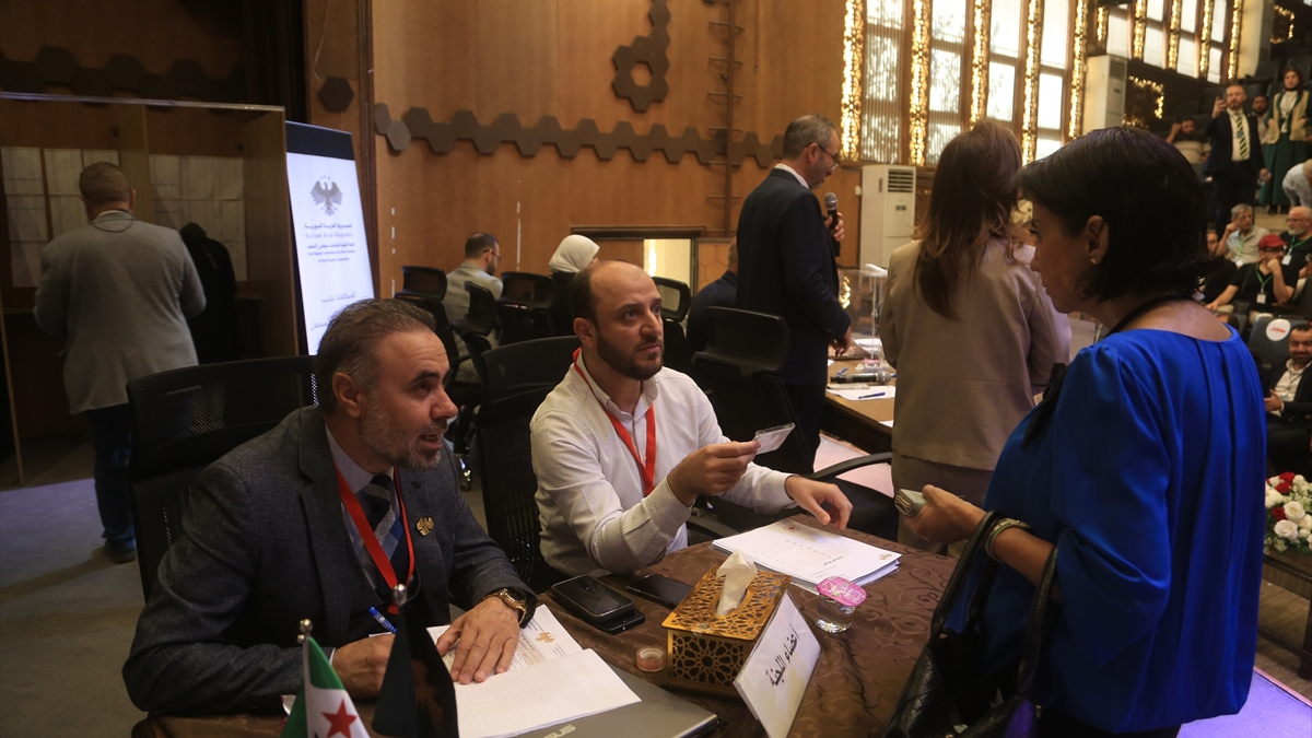 suriyede esad rejiminden sonra ilk halk meclisi secimleri 27Gvu4eH