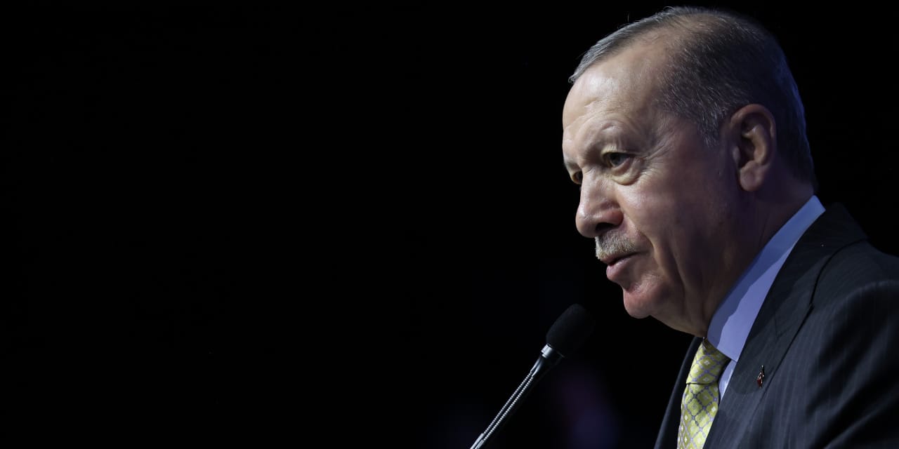 Erdoğan ne demek istedi? “Özel böyle giderse CHP ya şanzıman dağıtacak…”