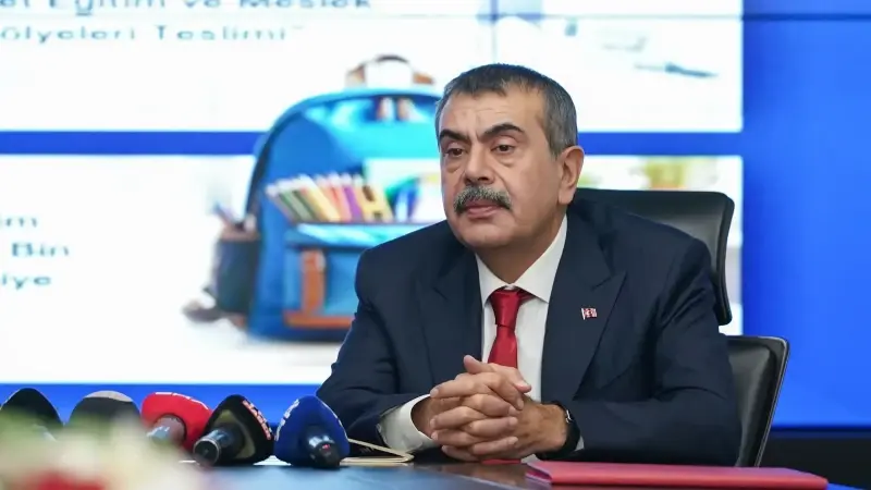 MEB ile Şule Yüksel Şenler Vakfı arasında ‘kütüphane’ protokolü imzalandı meb ile sule yuksel senler vakfi arasinda kutuphane protokolu imzalandi vmLc6KLL.webp