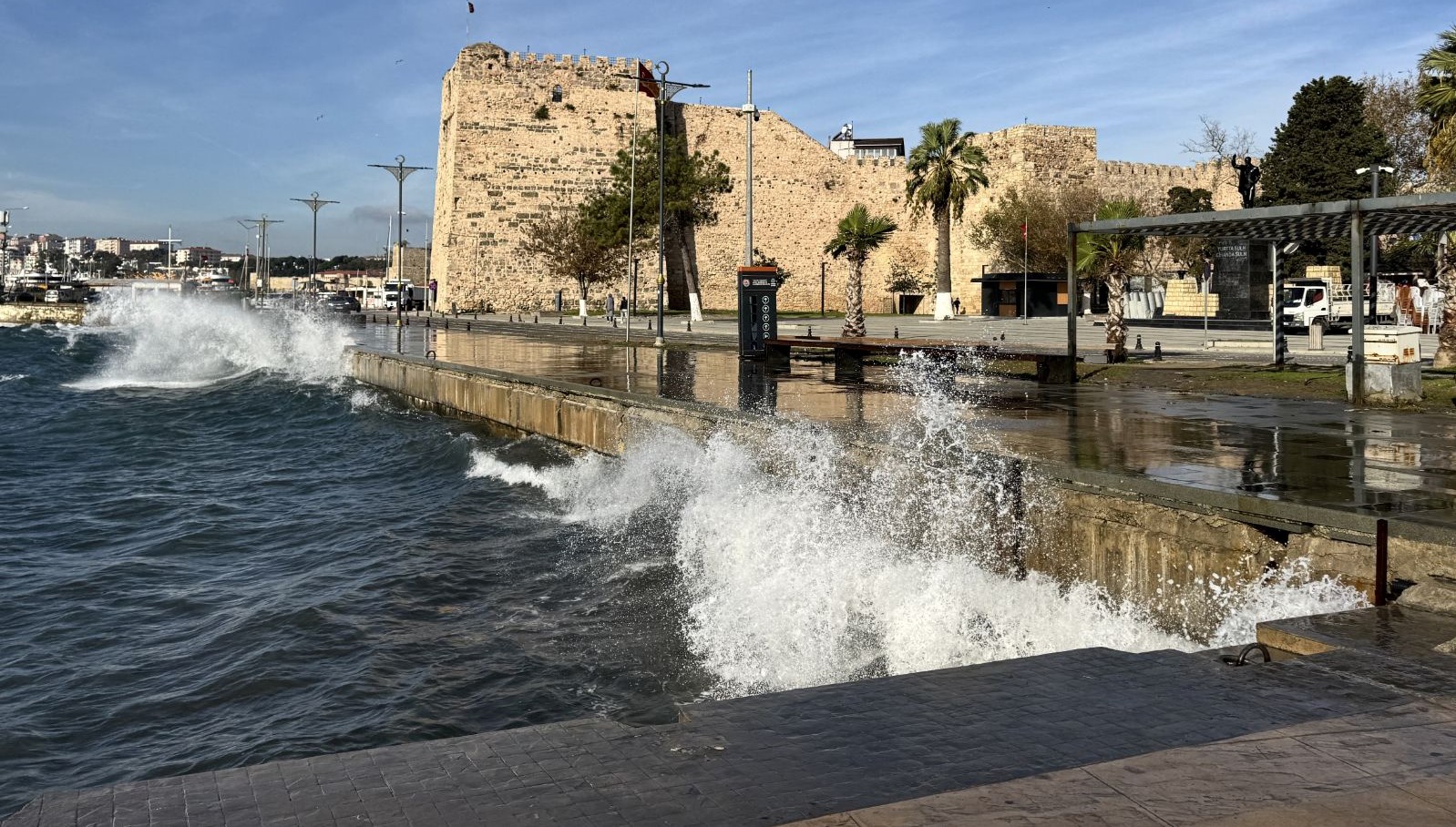 sinopta firtina DFmZN9BY.jpg