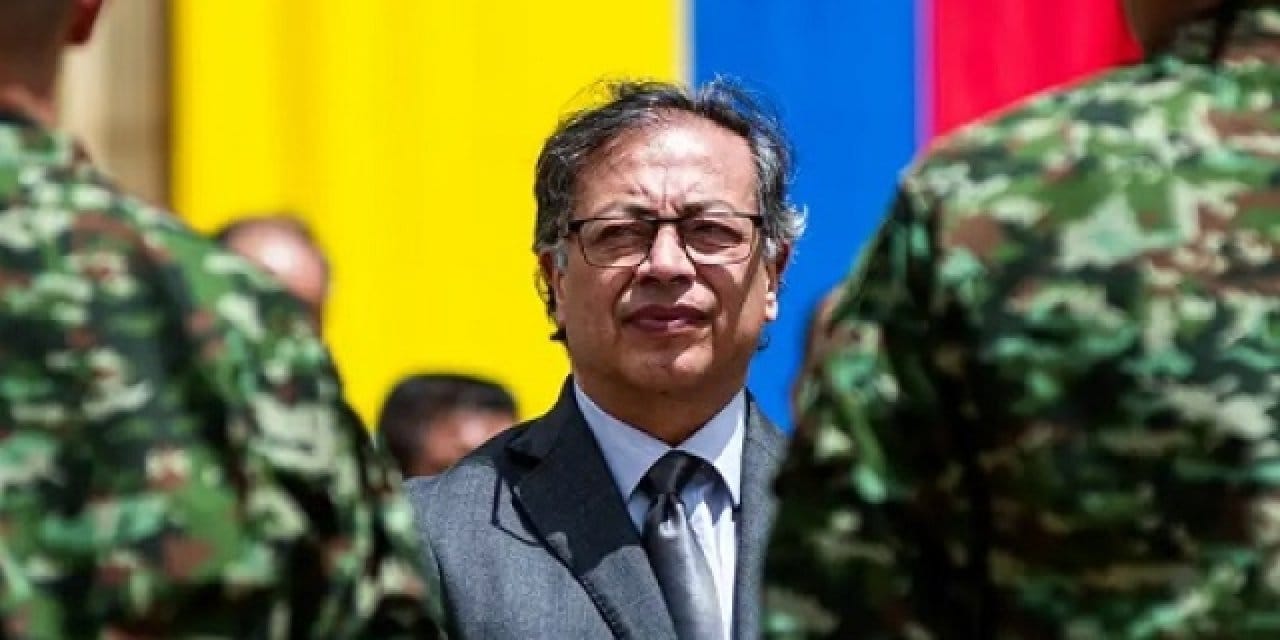 Petro’dan Trump’a rest: Bu savaş ilanıdır Kolombiya’ya gel göstereyim