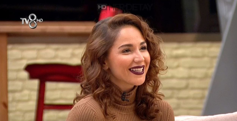 Berna Keklikler Eğitim