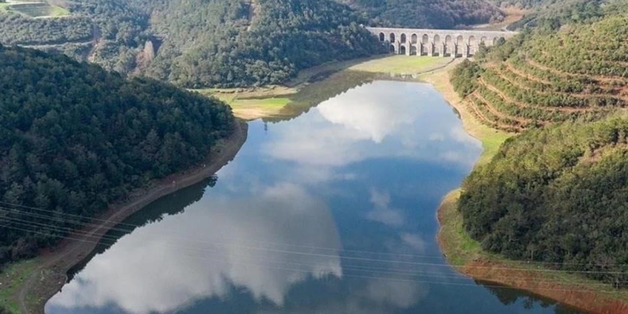 İstanbul’da Yağışlar Yetersiz Kalıyor: Baraj Doluluk Oranları Endişe Verici